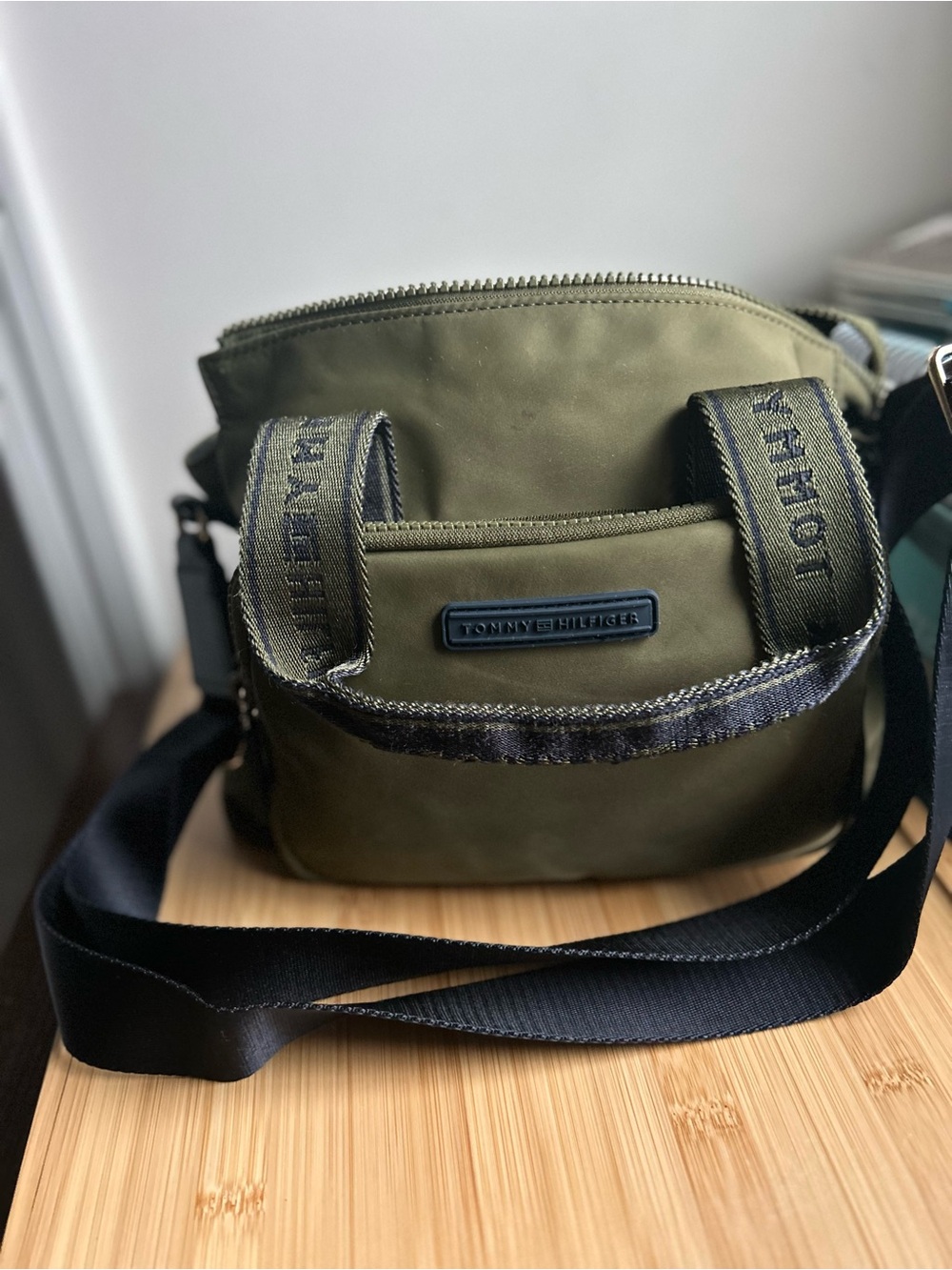 Tommy Hilfiger Olive Green Crossbody Messenger Bag with Black Strap